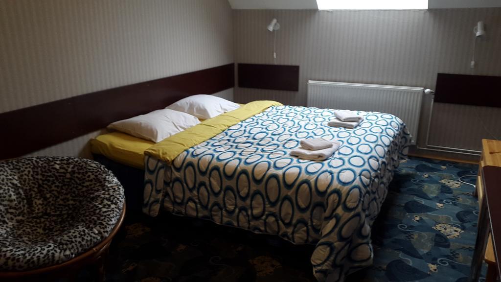 Terve Hostel Parnawa Zewnętrze zdjęcie