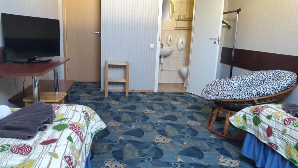 Terve Hostel Parnawa Zewnętrze zdjęcie