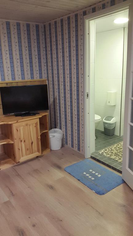 Terve Hostel Parnawa Zewnętrze zdjęcie