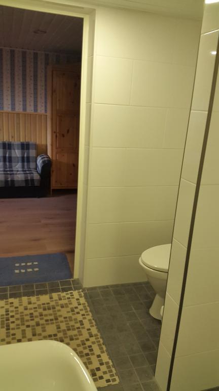 Terve Hostel Parnawa Zewnętrze zdjęcie