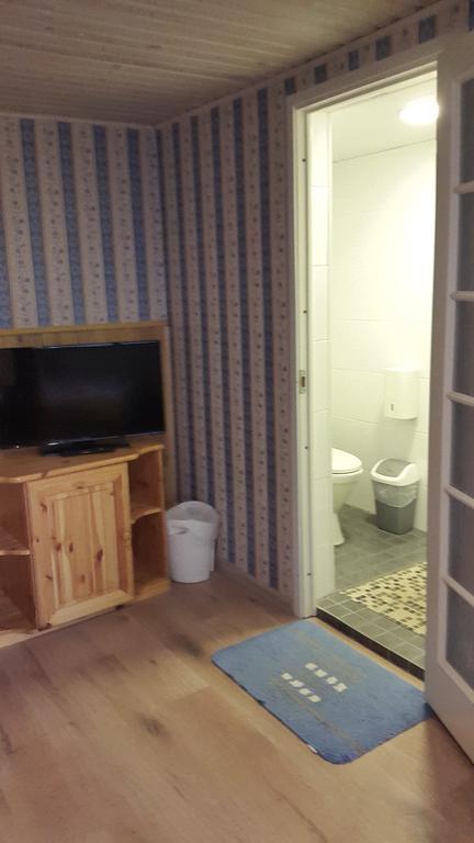 Terve Hostel Parnawa Zewnętrze zdjęcie
