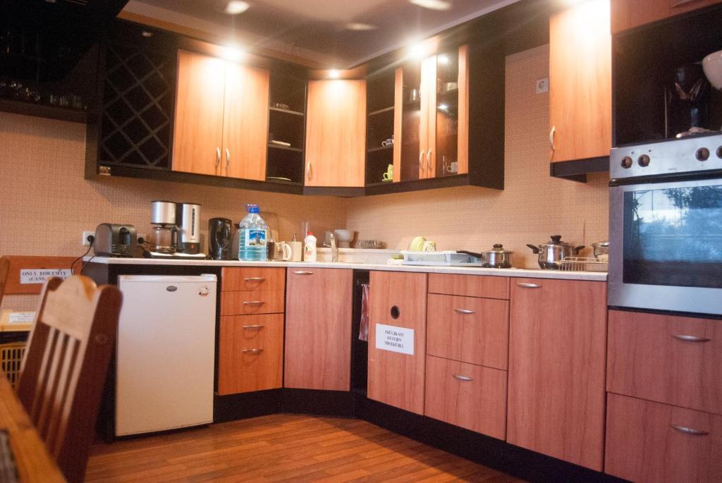 Terve Hostel Parnawa Zewnętrze zdjęcie